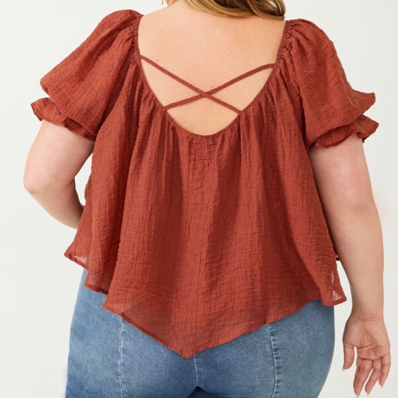 ARULA Tops - 🌿NWT•ARULA•Short Sleeve•Peasant Top•Size 2X•